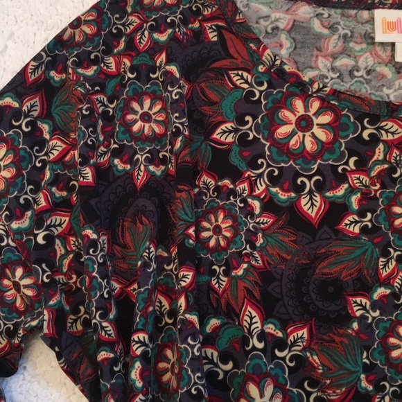 Lularoe Irma tunic - Picture 2 of 5